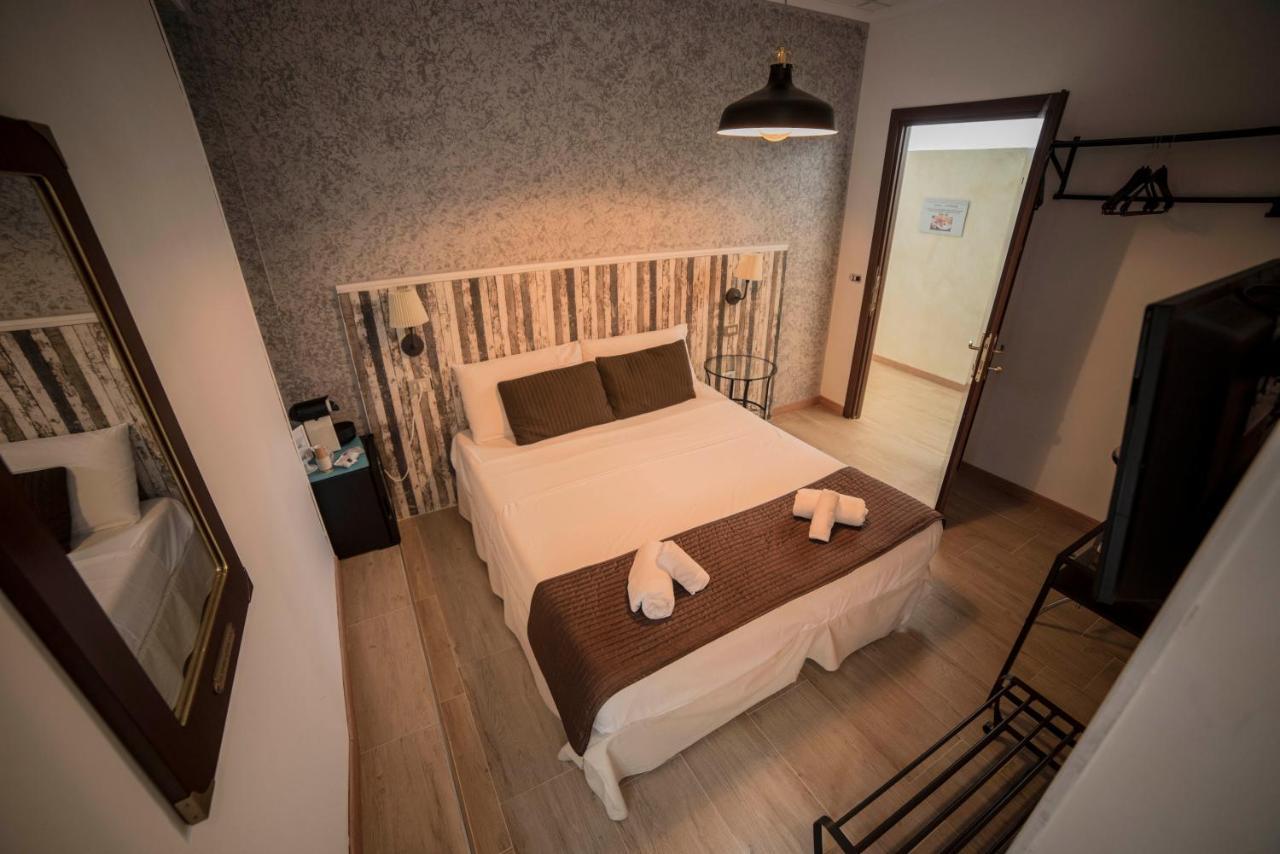 Galleria Frascati Rooms And Apartment Eksteriør bilde