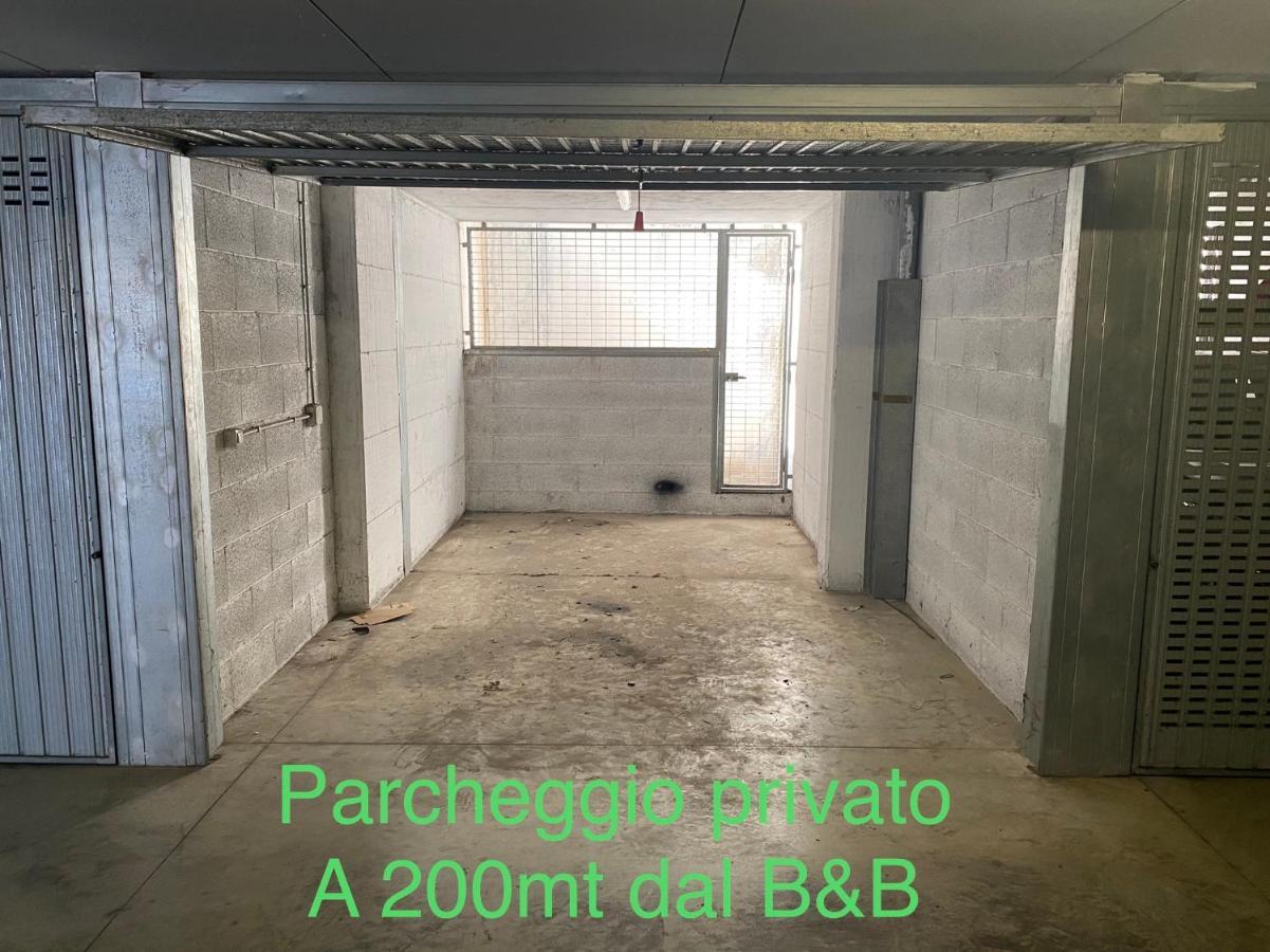 Galleria Frascati Rooms And Apartment Eksteriør bilde