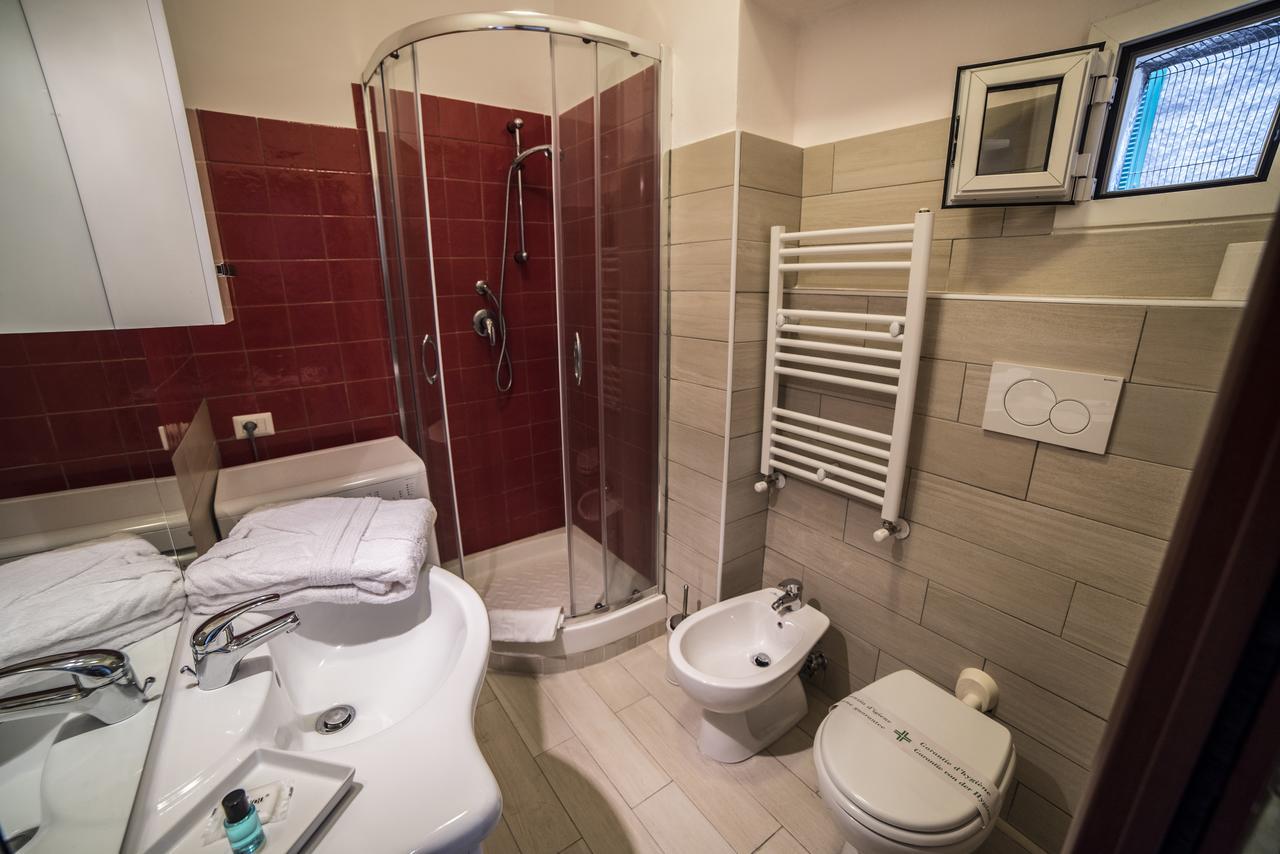 Galleria Frascati Rooms And Apartment Eksteriør bilde