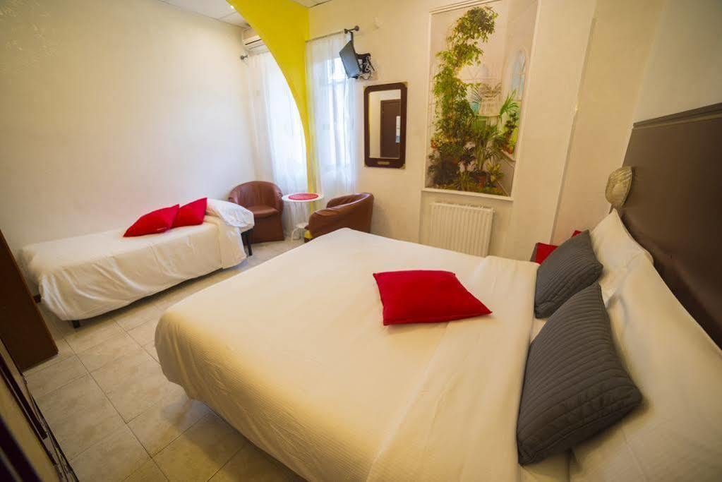 Galleria Frascati Rooms And Apartment Eksteriør bilde
