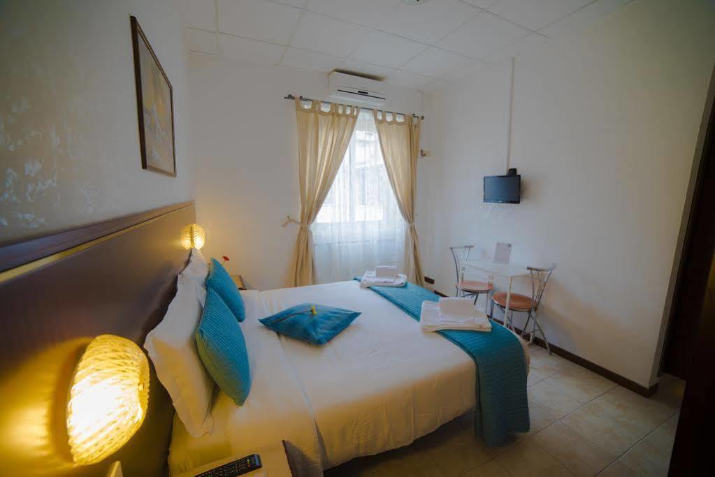Galleria Frascati Rooms And Apartment Eksteriør bilde