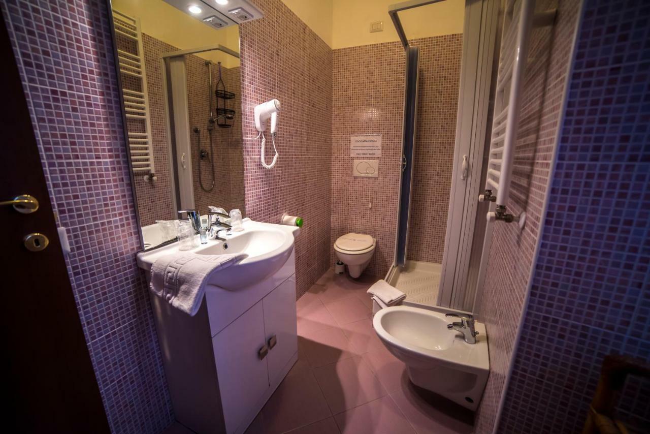 Galleria Frascati Rooms And Apartment Eksteriør bilde